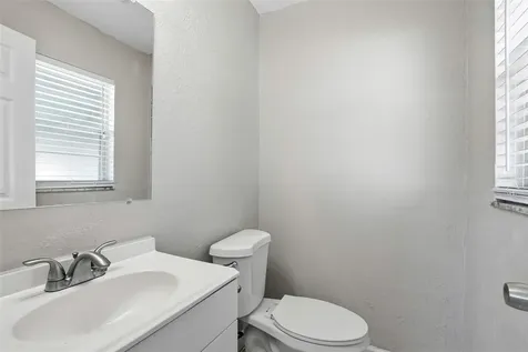 1729 Flores Court Orlando FL 32811