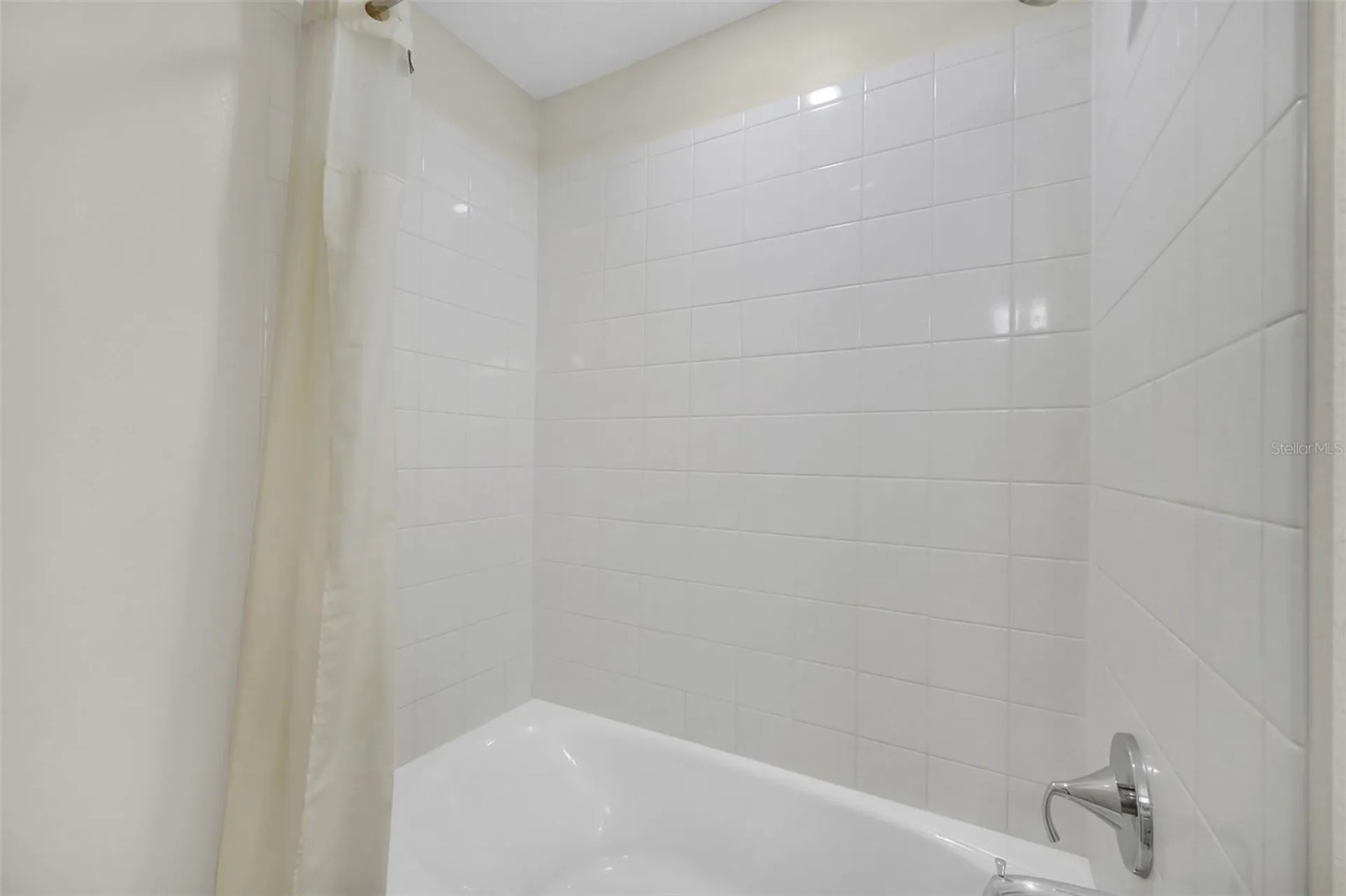3180 Paradox Circle Kissimmee FL 34746