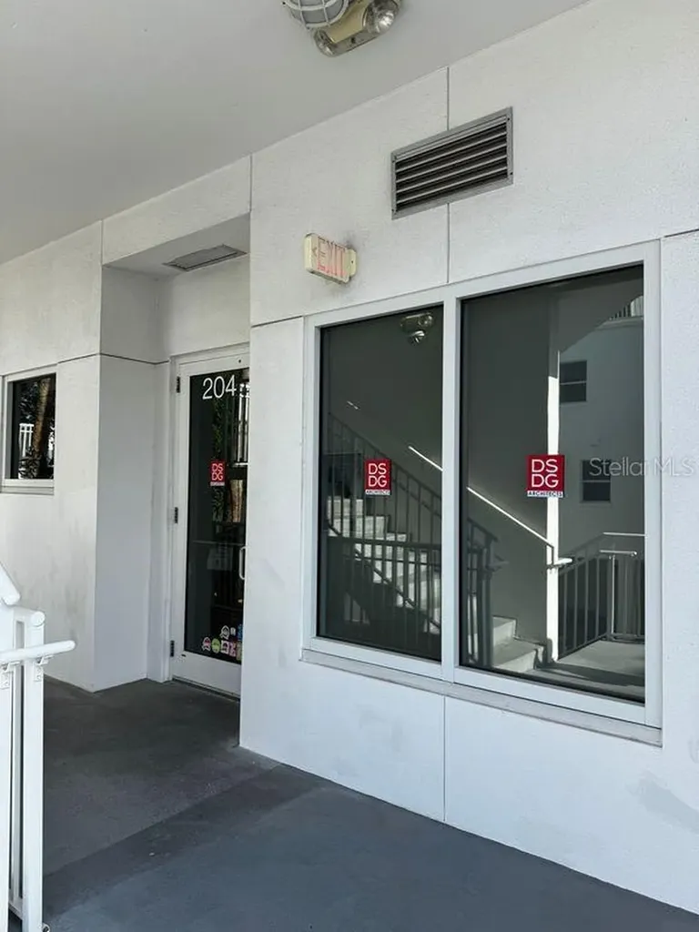 1348 Fruitville Road Sarasota FL 34236