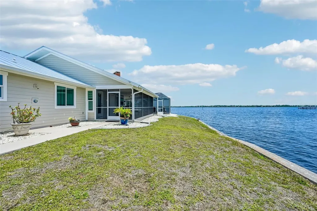3072 Mauck Terrace Port Charlotte FL 33981