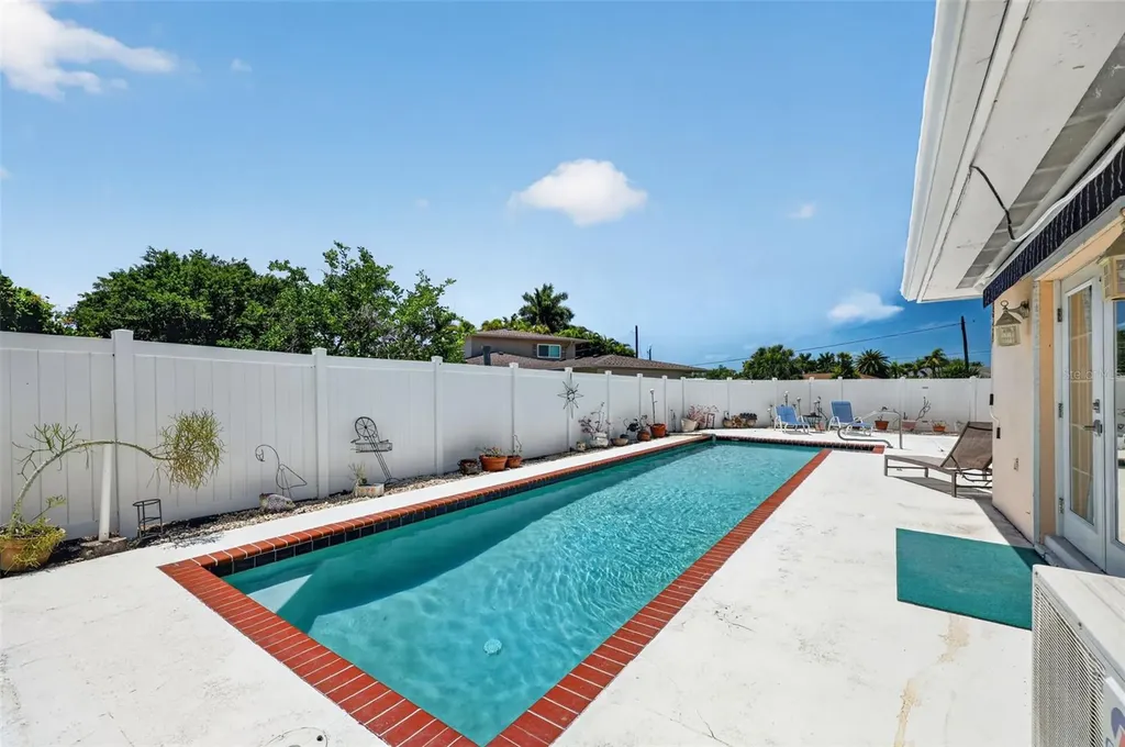 6100 Hollywood Boulevard Sarasota FL 34231