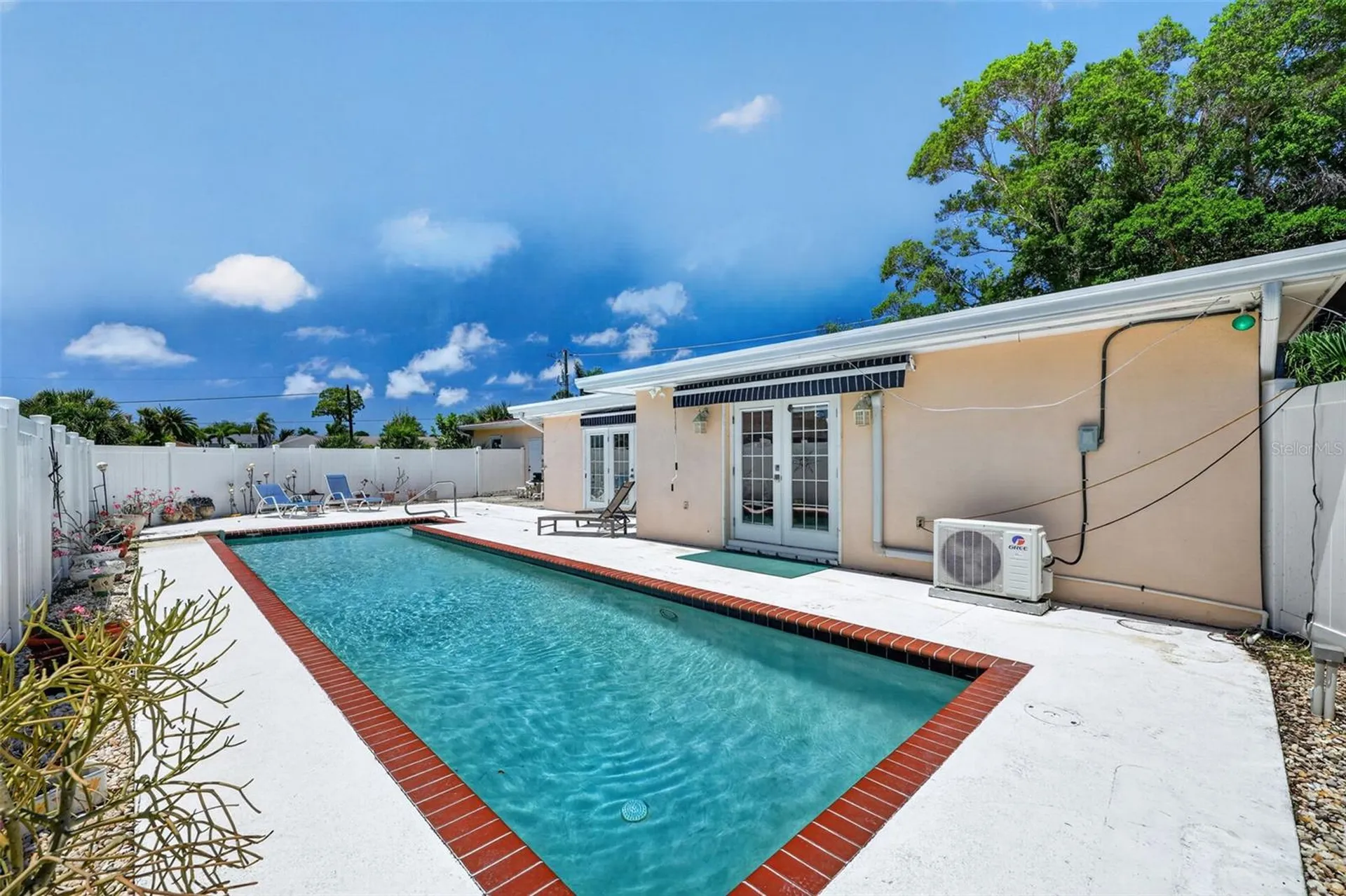 6100 Hollywood Boulevard Sarasota FL 34231