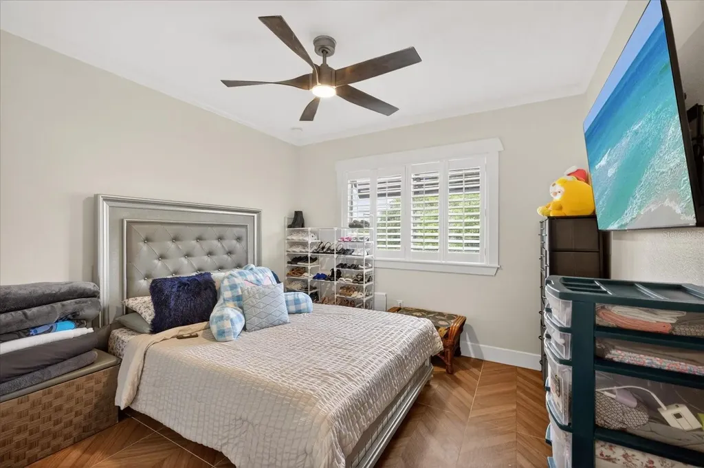 6706 S Sterling Ave S Sterling Avenue Tampa FL 33611