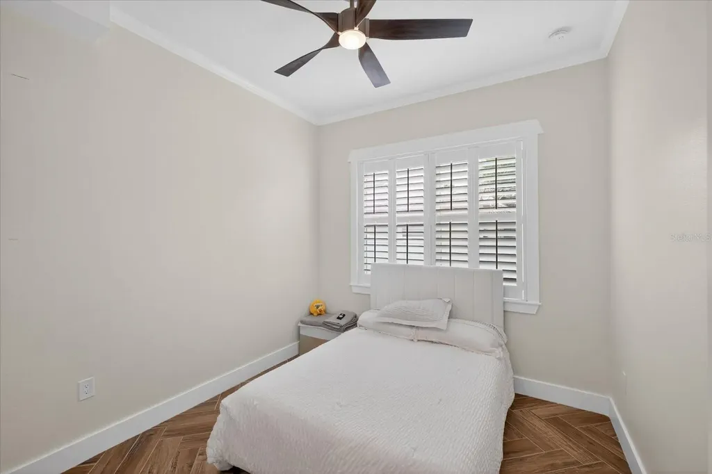 6706 S Sterling Ave S Sterling Avenue Tampa FL 33611