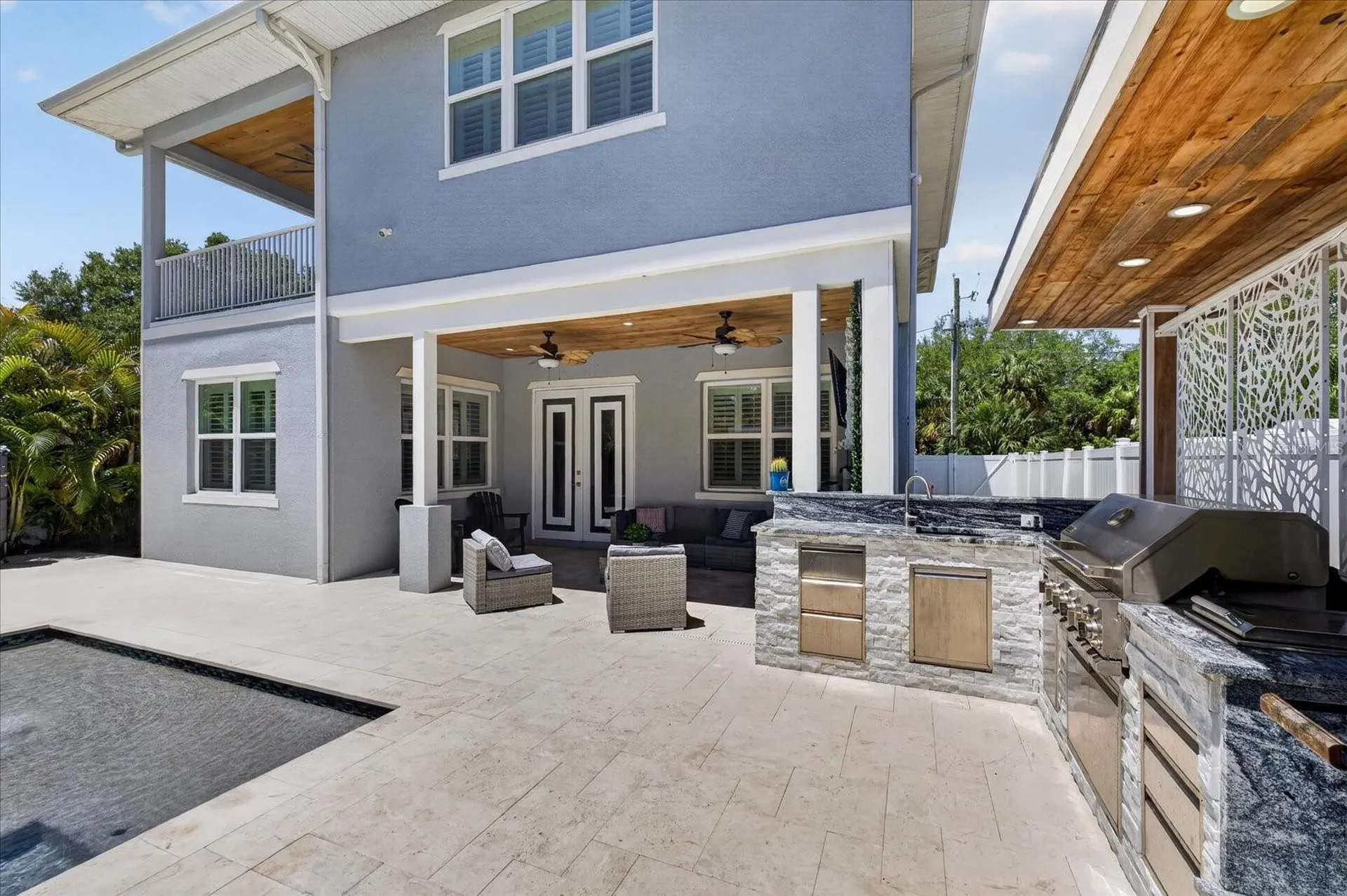 6706 S Sterling Ave S Sterling Avenue Tampa FL 33611
