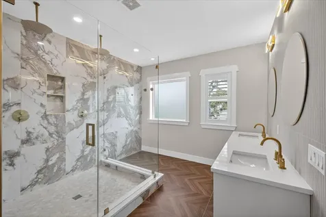 6706 S Sterling Ave S Sterling Avenue Tampa FL 33611