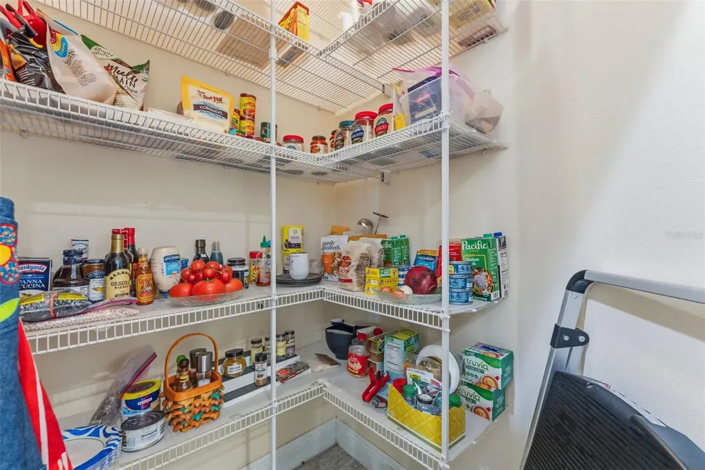 10220 Blossom Trail Seminole FL 33772