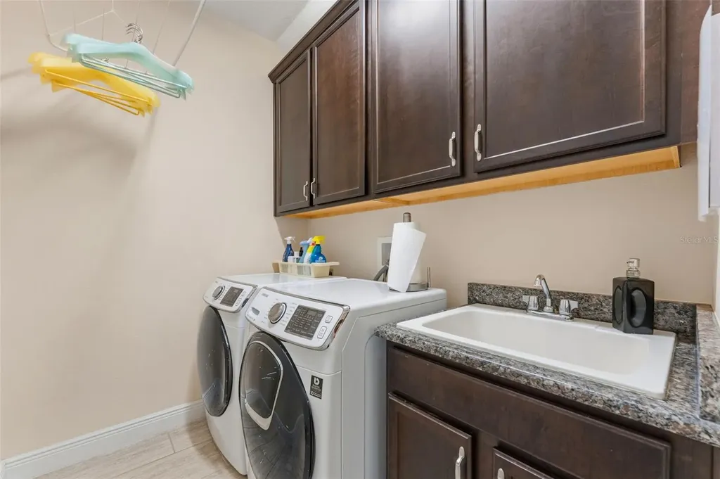 10220 Blossom Trail Seminole FL 33772