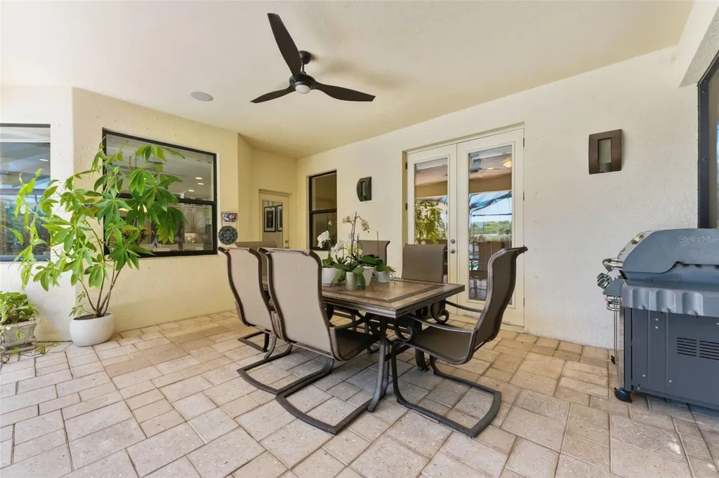 10220 Blossom Trail Seminole FL 33772