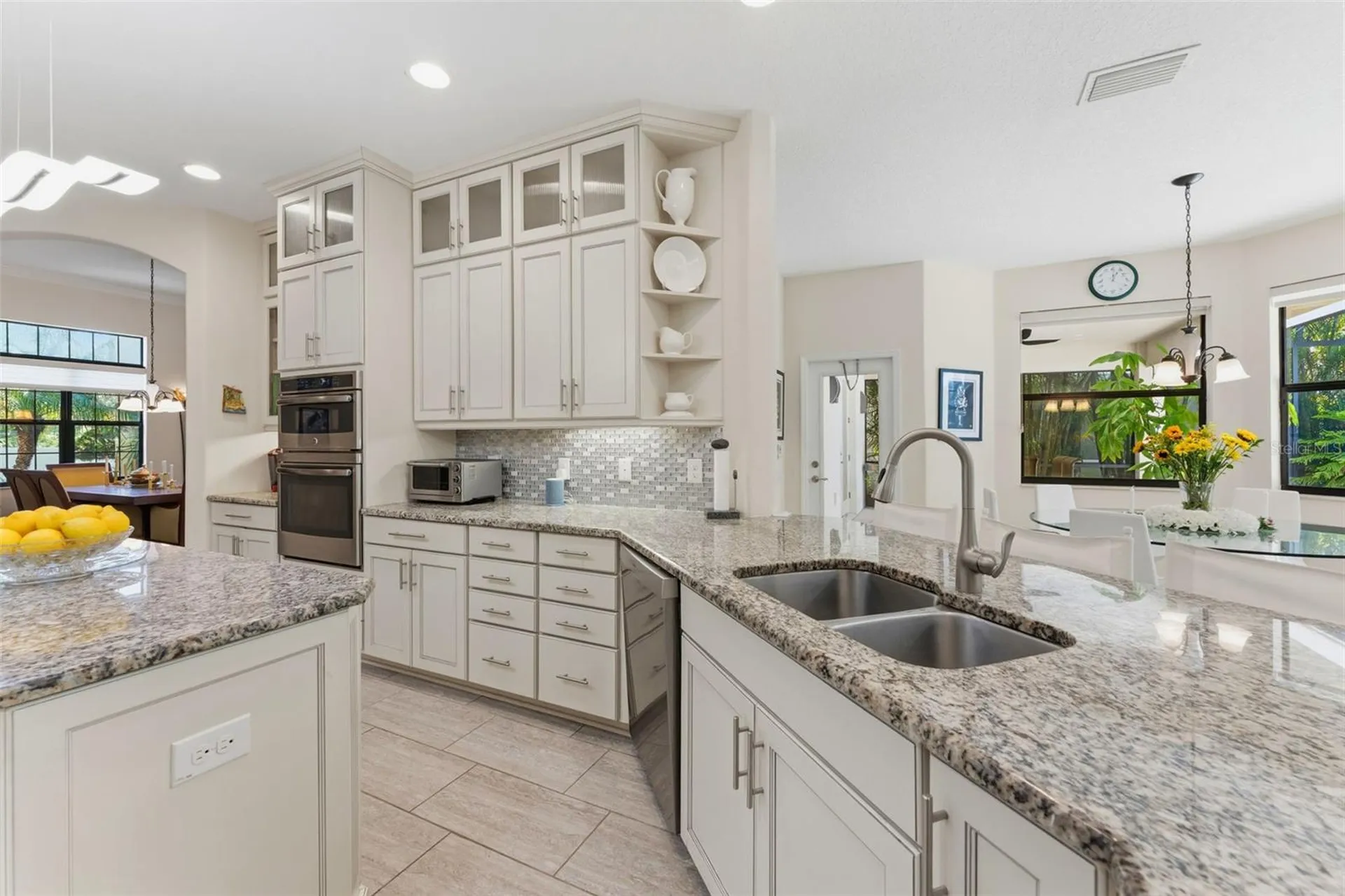 10220 Blossom Trail Seminole FL 33772