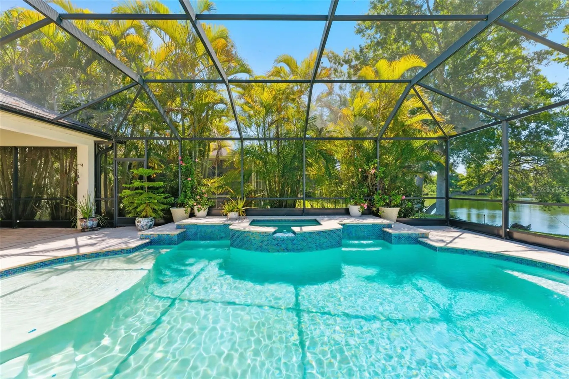 10220 Blossom Trail Seminole FL 33772