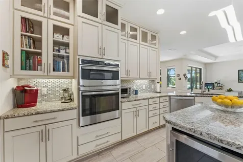 10220 Blossom Trail Seminole FL 33772