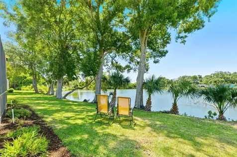 10220 Blossom Trail Seminole FL 33772
