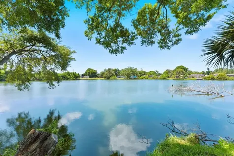 10220 Blossom Trail Seminole FL 33772