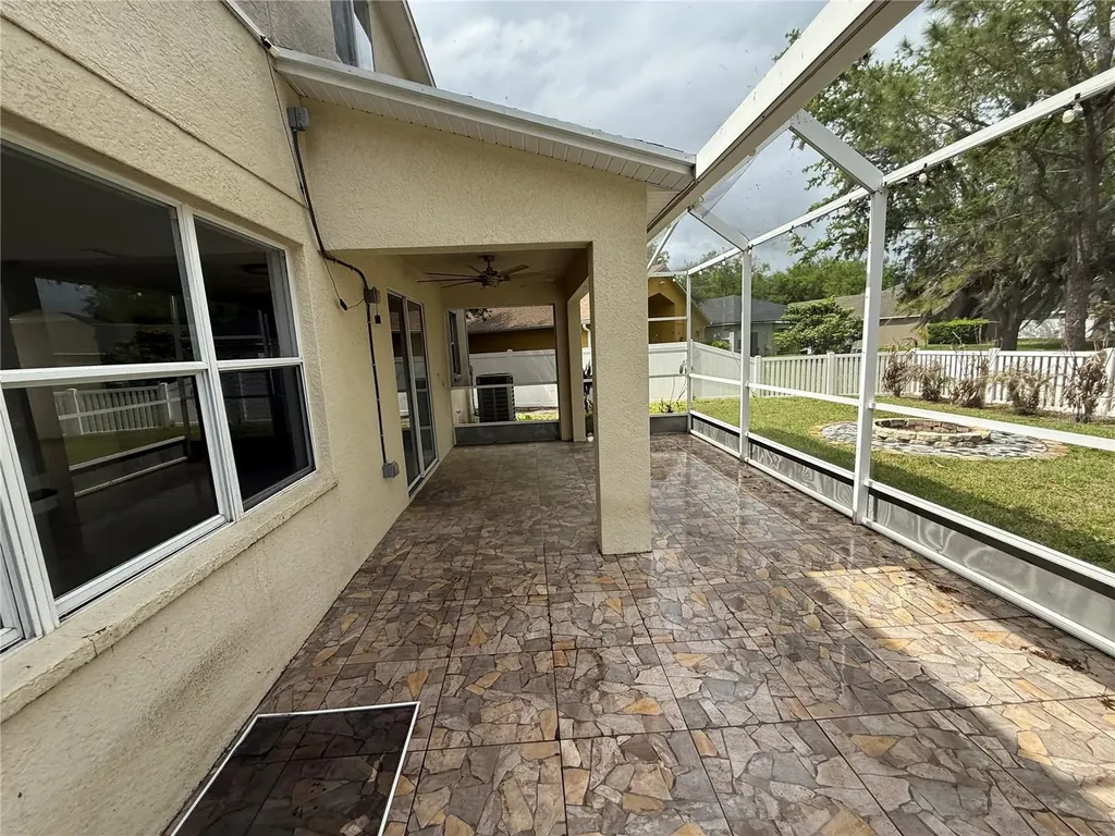 10427 Lucaya Drive Tampa FL 33647