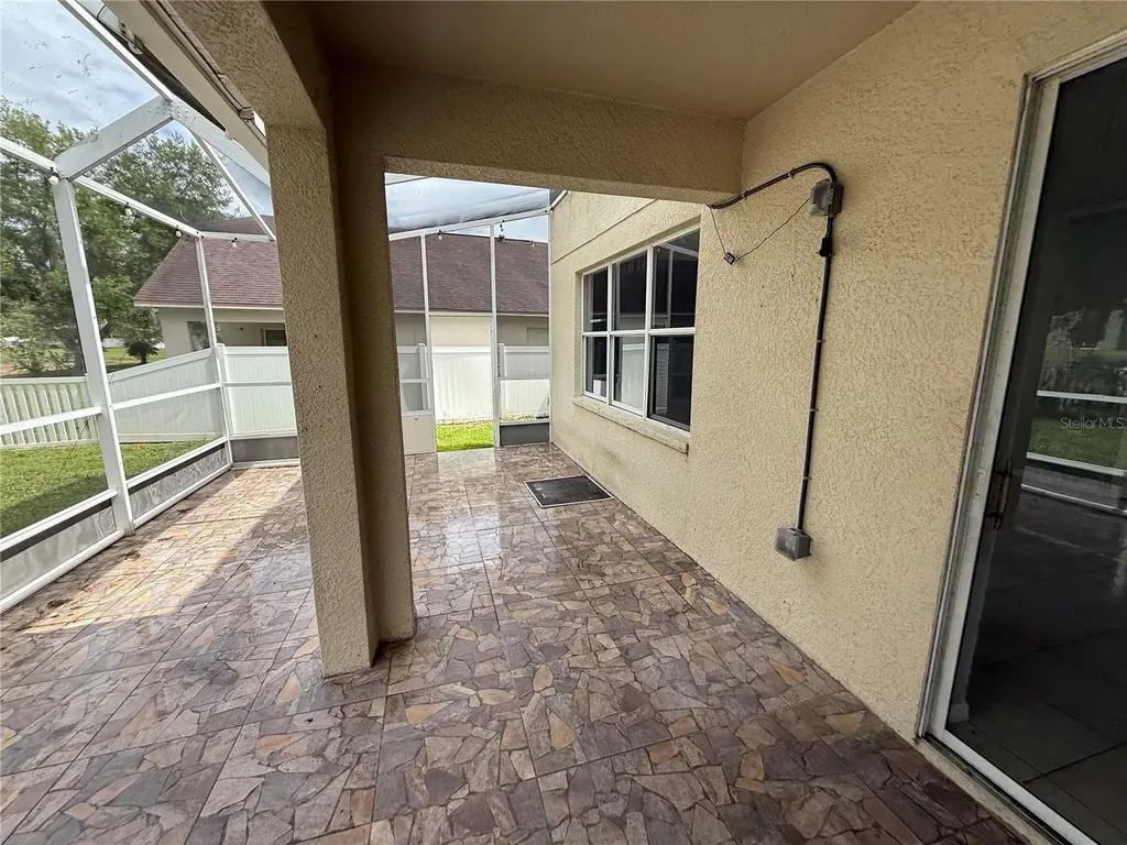 10427 Lucaya Drive Tampa FL 33647