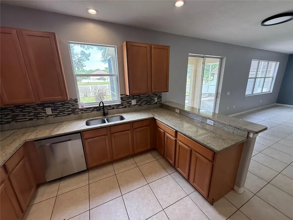 10427 Lucaya Drive Tampa FL 33647