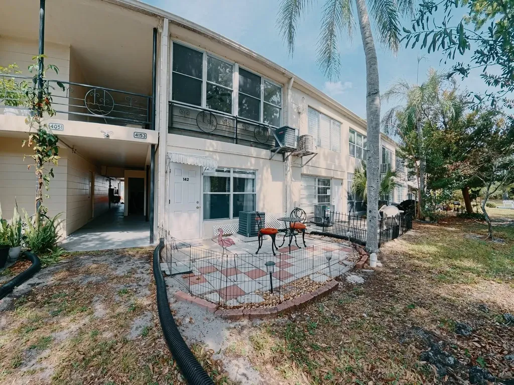 4153 58th Street N Kenneth City FL 33709