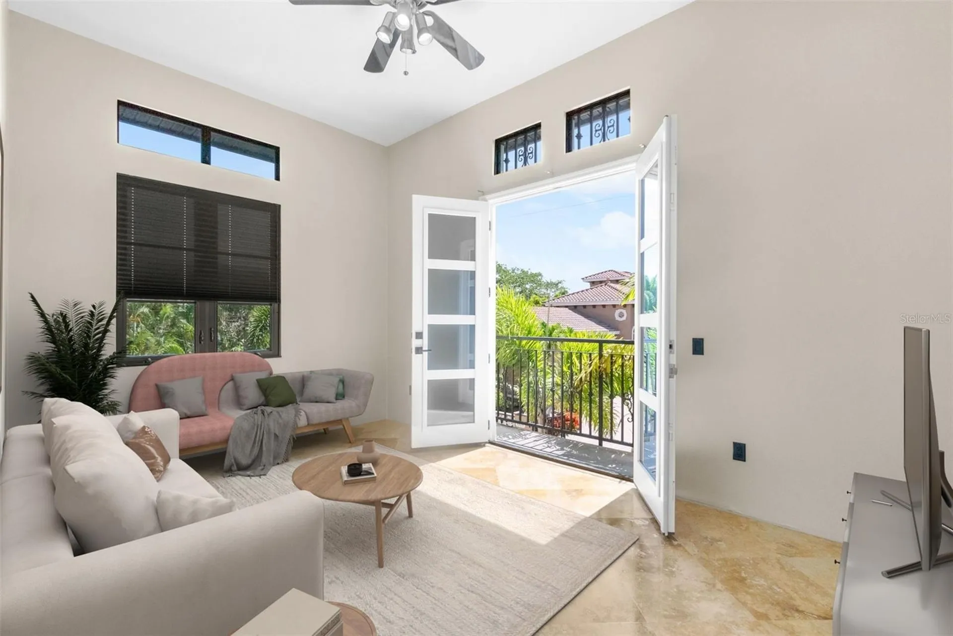 324 Siesta Drive Sarasota FL 34242