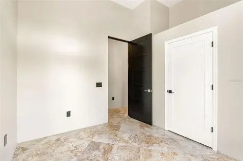 324 Siesta Drive Sarasota FL 34242