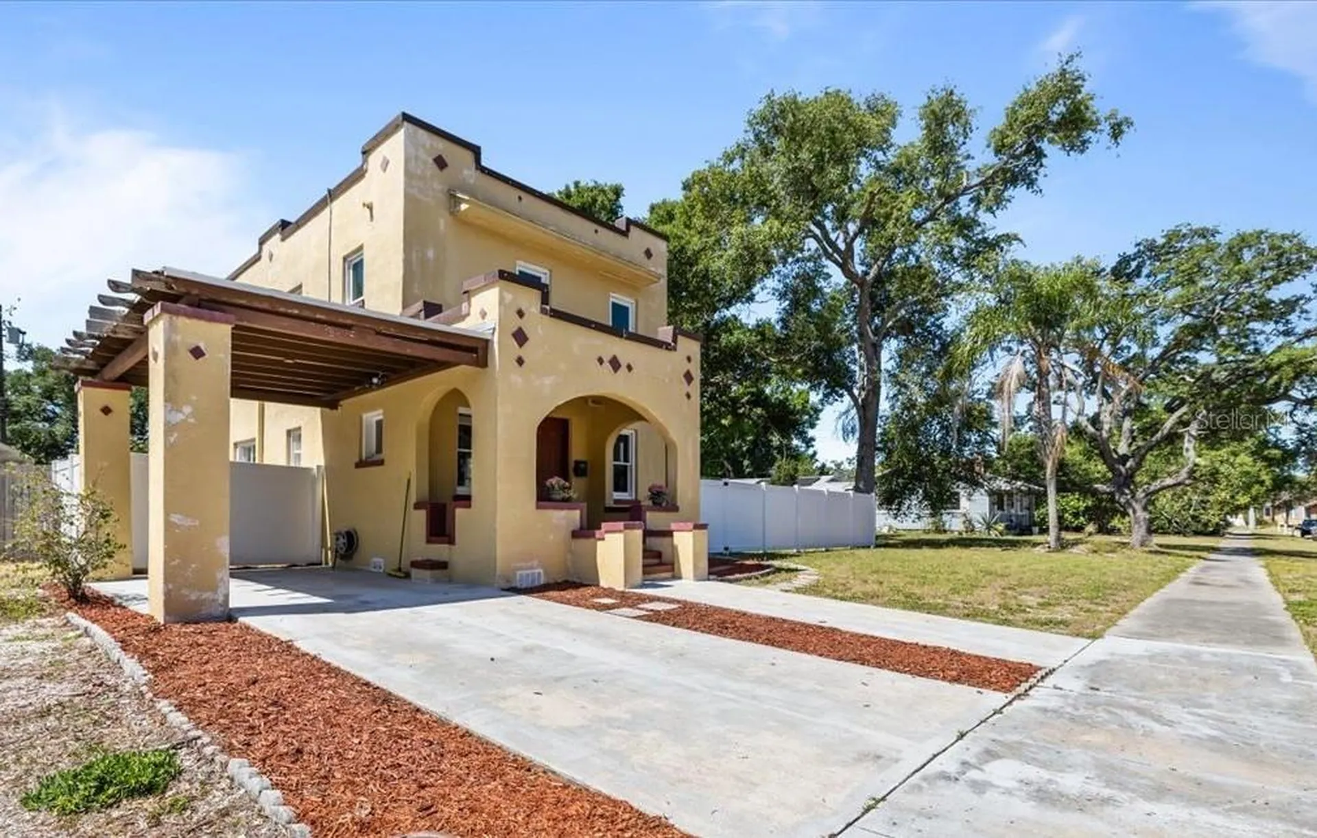 5110 Emerson Avenue S St Petersburg FL 33707