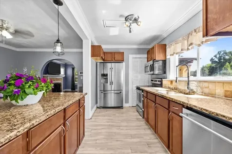 5110 Emerson Avenue S St Petersburg FL 33707