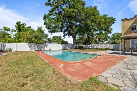 5110 Emerson Avenue S St Petersburg FL 33707
