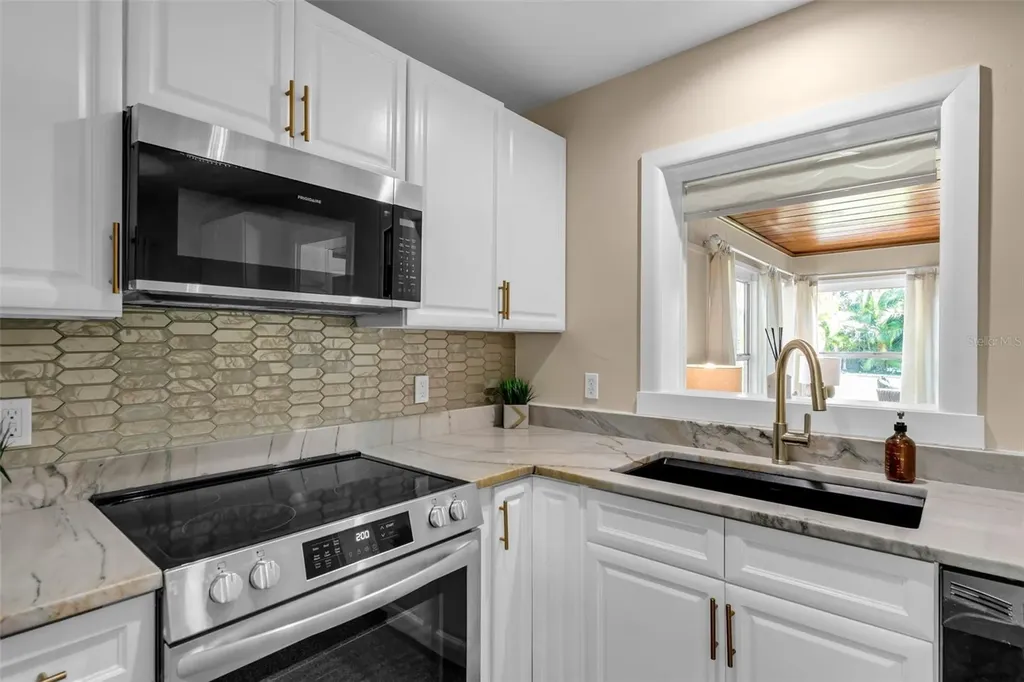 510 N Osprey Avenue Sarasota FL 34236