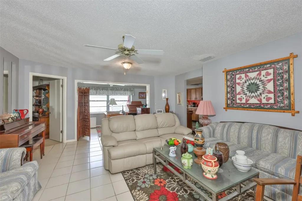 2102 Harringay Street Sun City Center FL 33573
