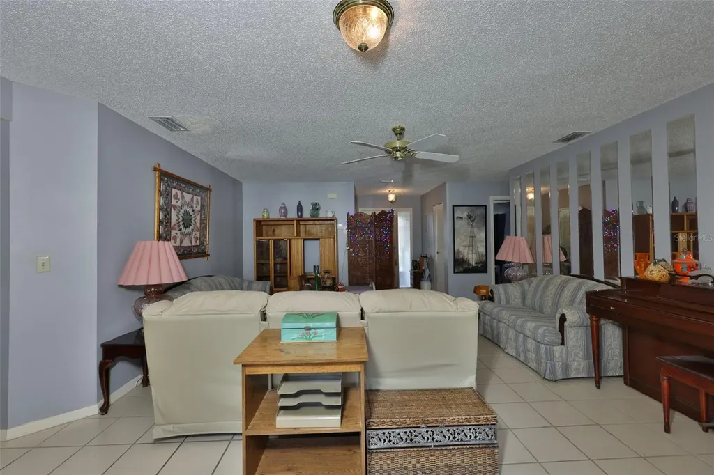 2102 Harringay Street Sun City Center FL 33573