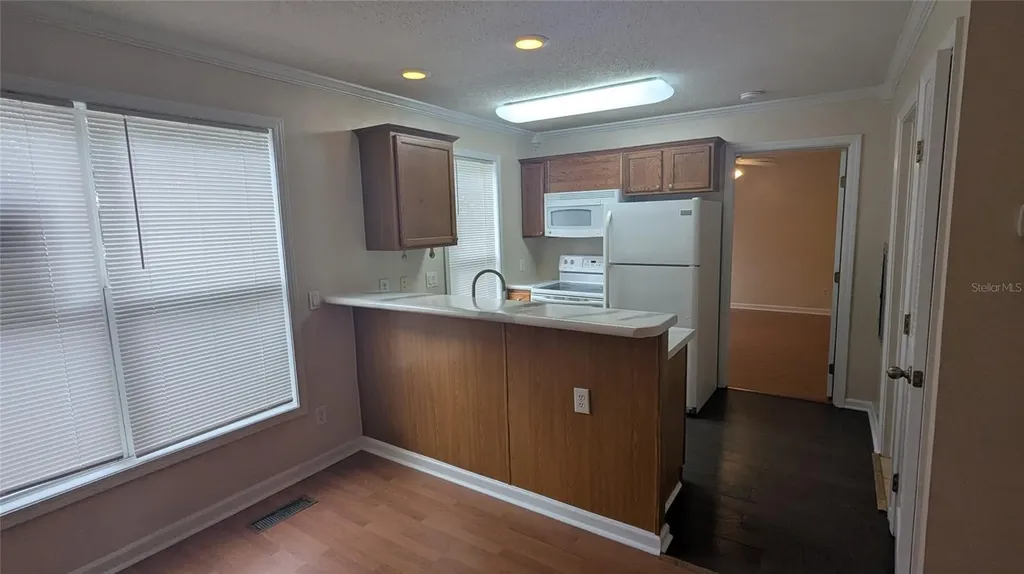 2905 SW Archer Road Gainesville FL 32608
