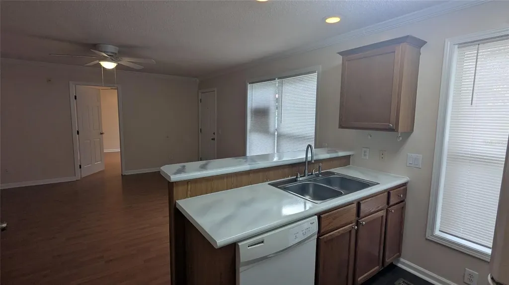 2905 SW Archer Road Gainesville FL 32608