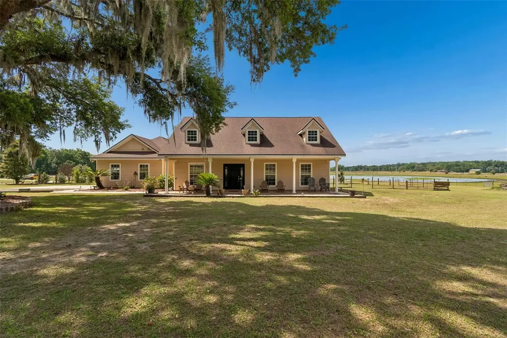35400 Lake Ray Drive Dade City FL 33525