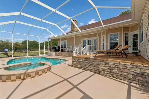 35400 Lake Ray Drive Dade City FL 33525