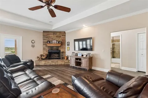 35400 Lake Ray Drive Dade City FL 33525