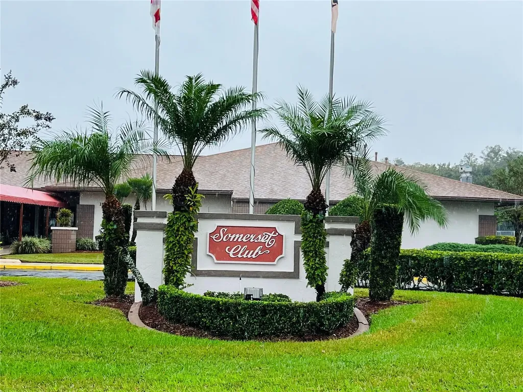 11805 Scarecrow Lane Orlando FL 32821