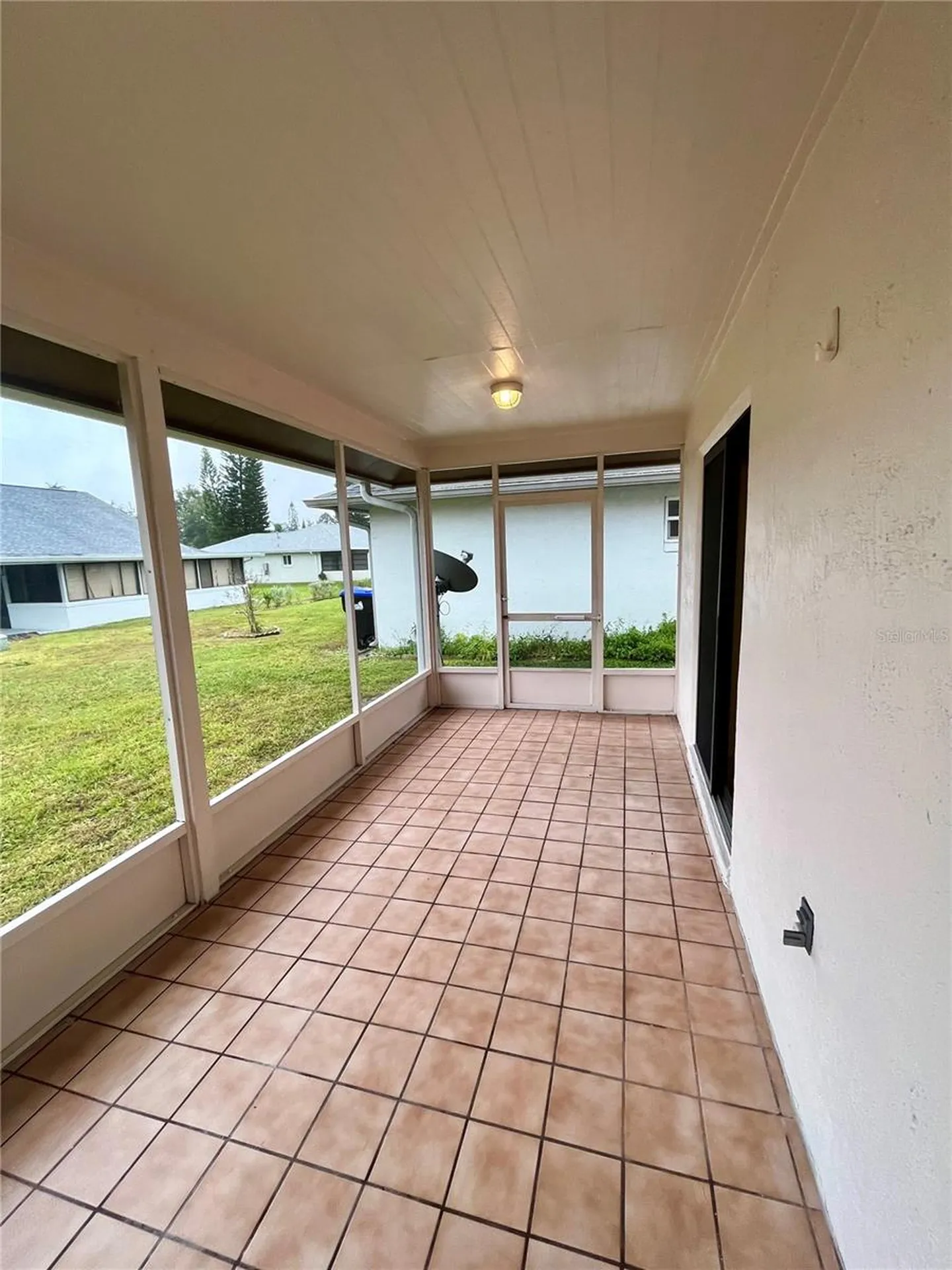 11805 Scarecrow Lane Orlando FL 32821