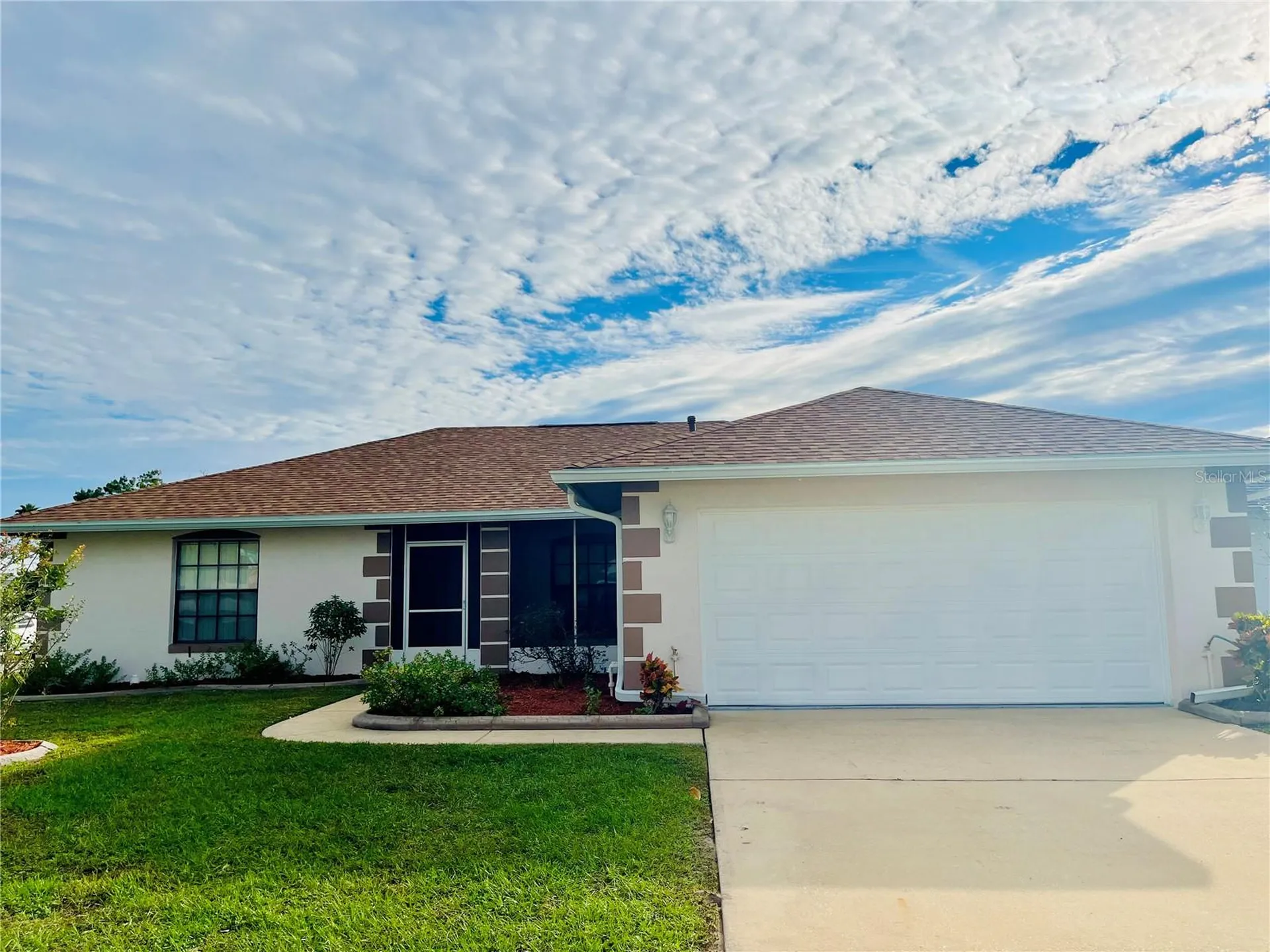 11805 Scarecrow Lane Orlando FL 32821