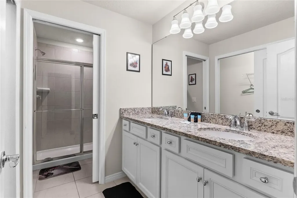 7614 Oak Spring Lane Davenport FL 33837