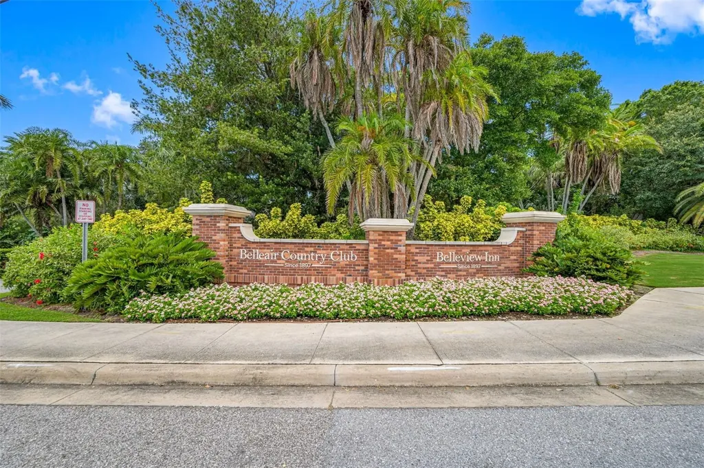 220 Belleview Boulevard Belleair FL 33756
