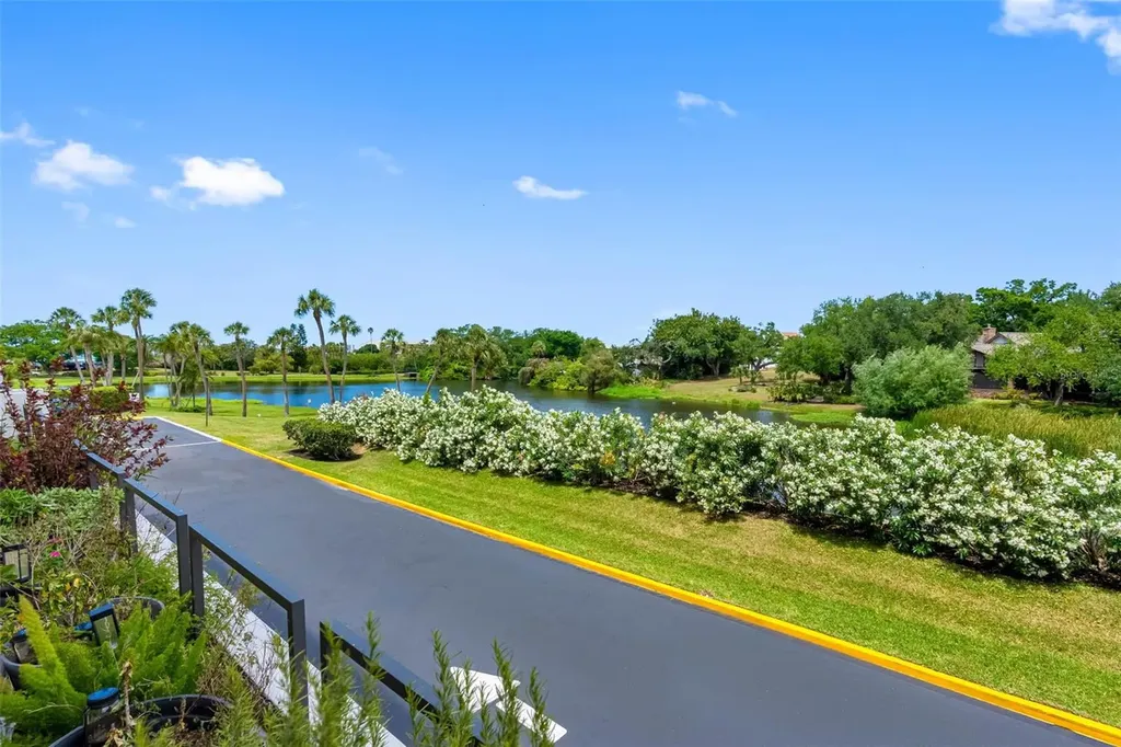 220 Belleview Boulevard Belleair FL 33756