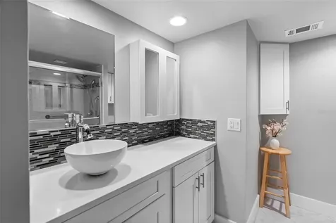 220 Belleview Boulevard Belleair FL 33756