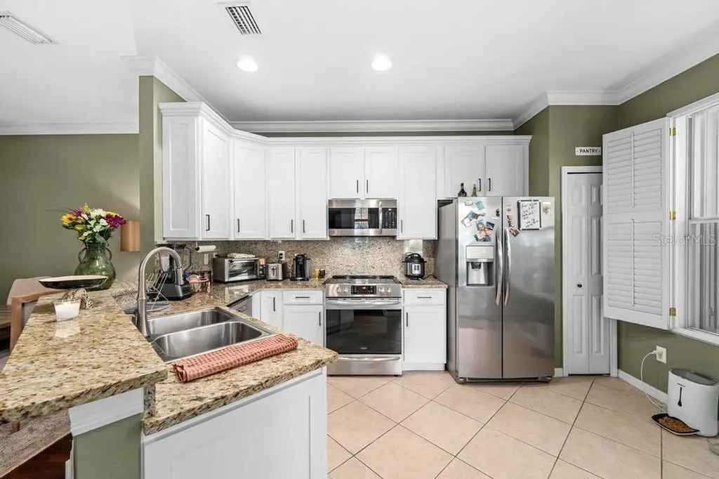 14072 Waterville Circle Tampa FL 33626