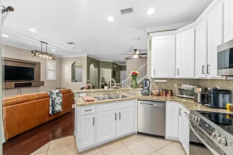 14072 Waterville Circle Tampa FL 33626