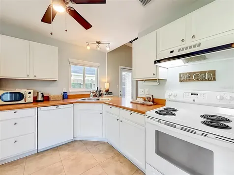 4940 Heron Run Circle Leesburg FL 34748
