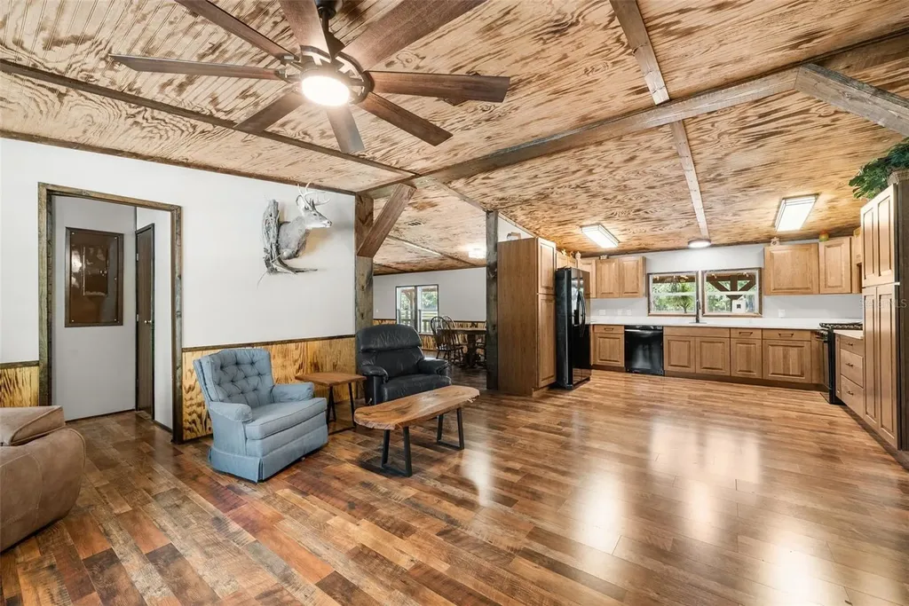 16193 24th Street Live Oak FL 32060