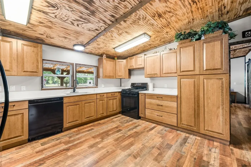 16193 24th Street Live Oak FL 32060