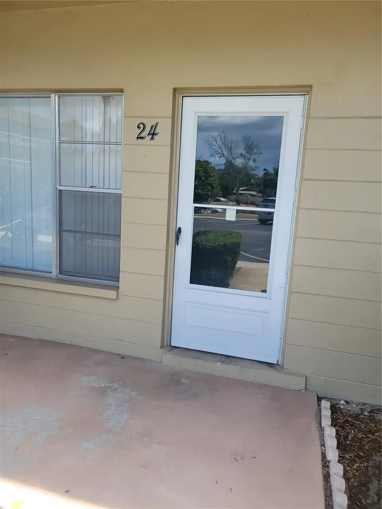 2464 Australia Way E Clearwater FL 33763