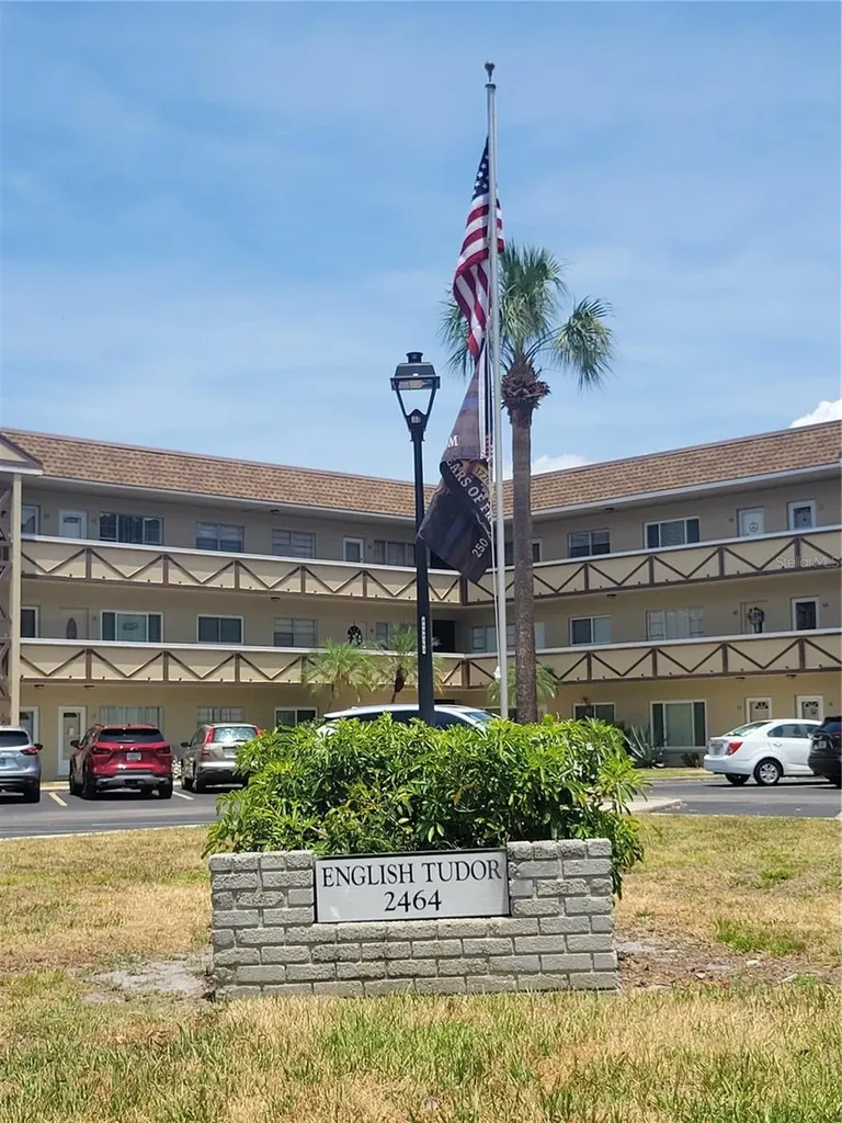 2464 Australia Way E Clearwater FL 33763