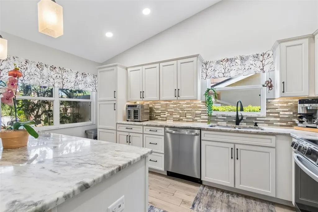 5613 Monte Rosso Road Sarasota FL 34243